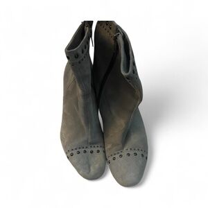 Chic Gray Women's Ankle Booties